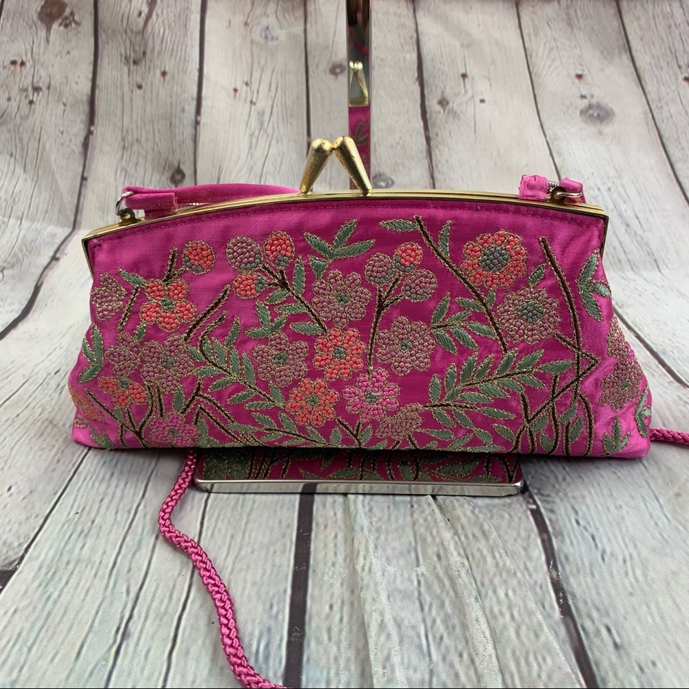 NWT Indeed Floral Embroidered Handbag